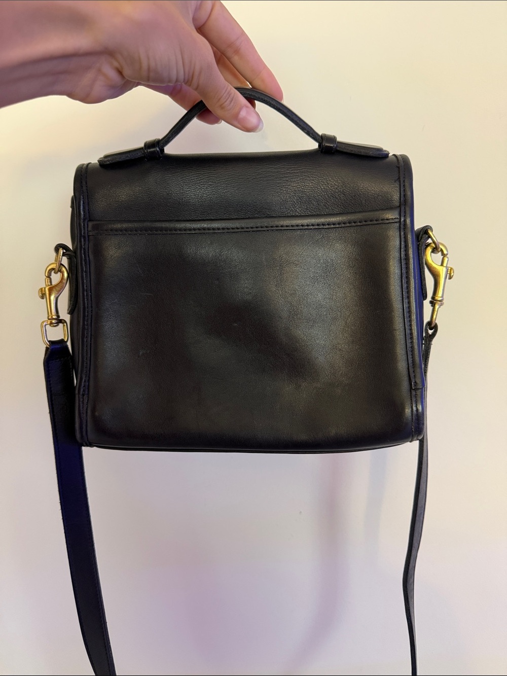 Vintage Coach Court Bag 9870 Black Leather Crossbody USA Made - Picture 6 of 9